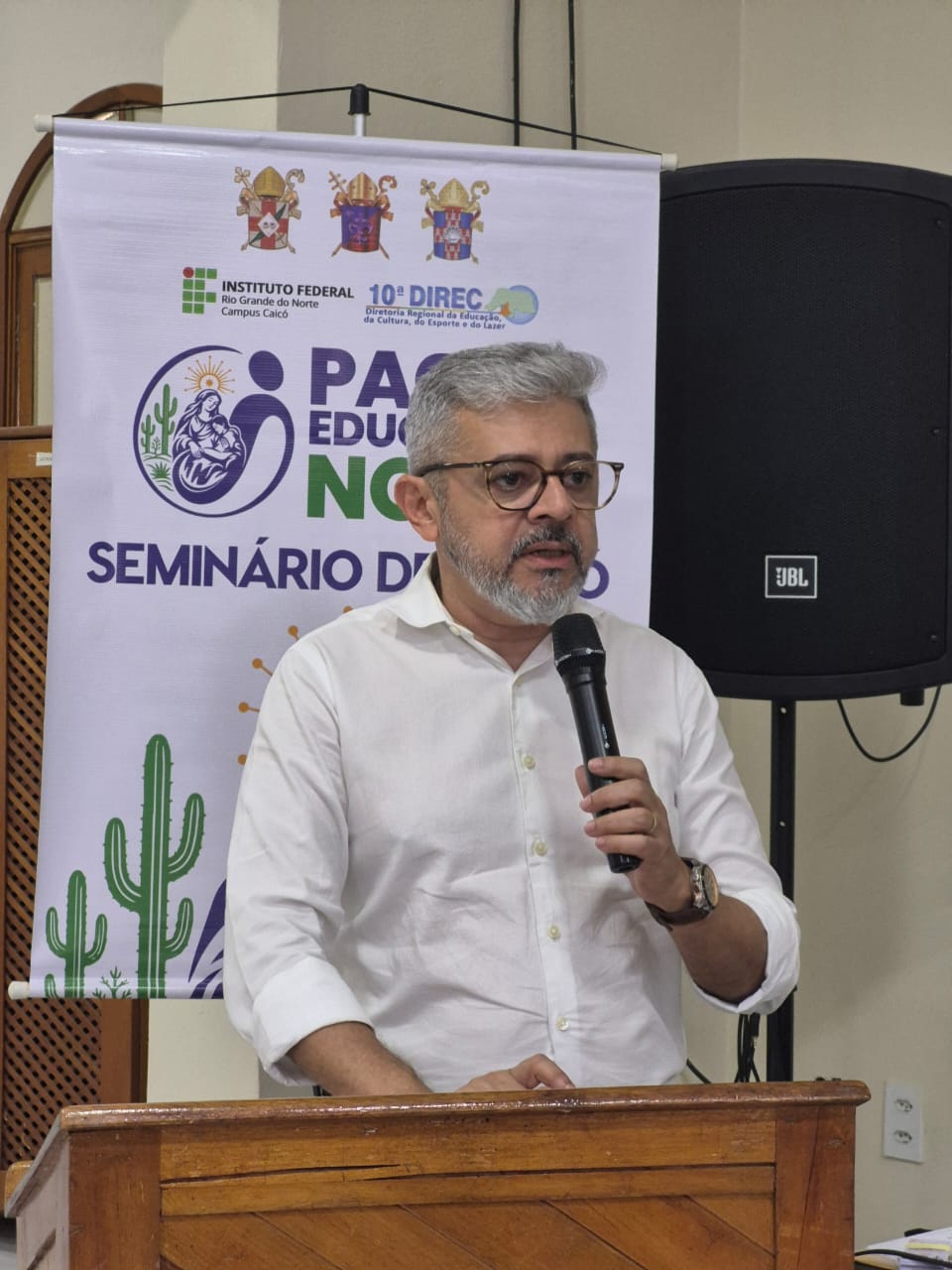 Momento de fala do Prof. Dr. Márcio Adriano de Azevedo (Coordenador do OppEP)